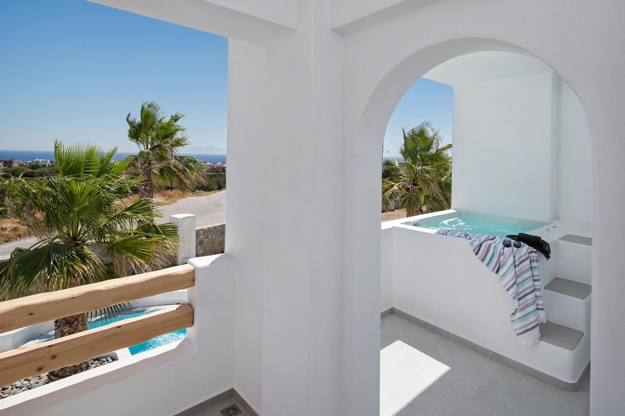 Casa Vitae Suites Kamari  Exterior photo